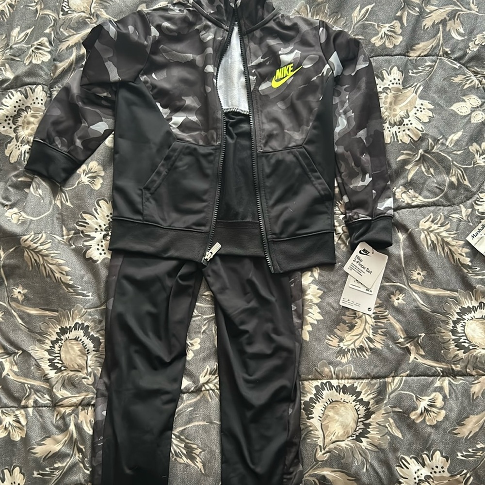 Nike Toddler Jogger Set